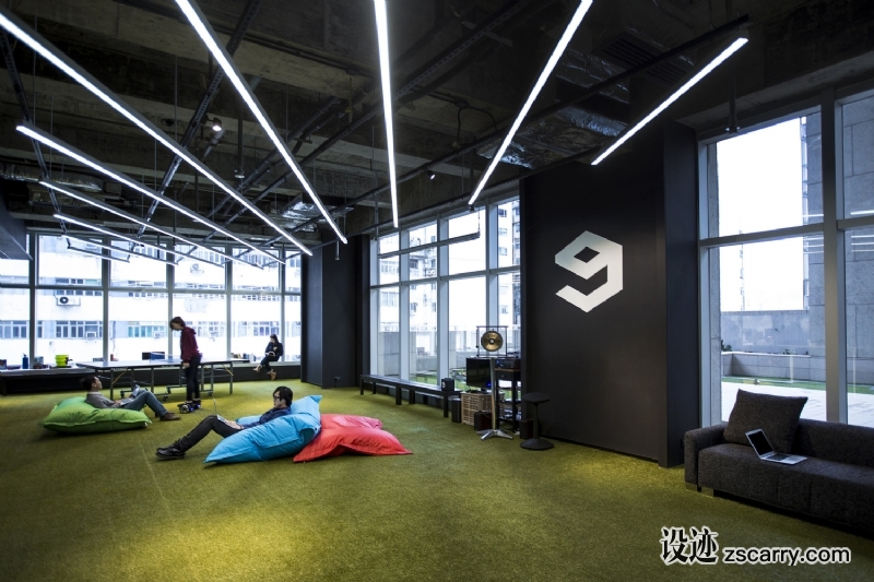 9GAG_Office_LAAB_(1).jpg 局部参考,天花,原始裸露,