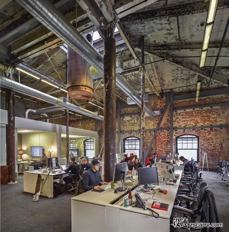 AKQA_GBD_ARCHITECTS_Image_(c)_PeteEckert_(5).jpg 局部参考,天花,原始裸露,