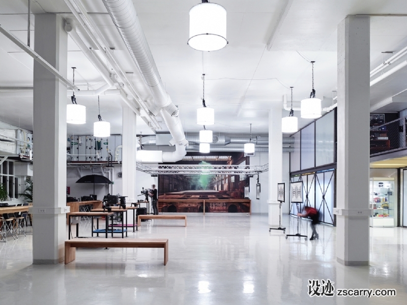 featured_image.jpg 局部参考,天花,原始裸露,