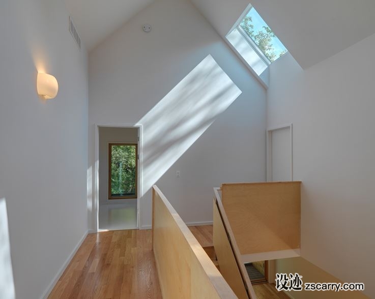 0ffc08f1-83be-47ee-884e-feb013d75e09.jpg 局部参考,天花,天窗,