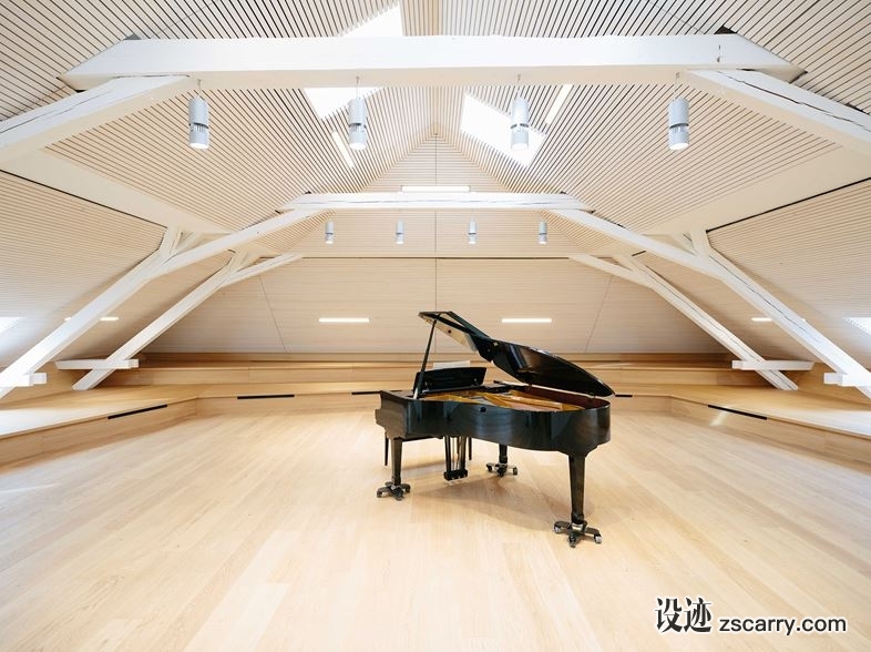 4b2c8f04-81b4-4707-9c5a-122609b8073e.jpg 局部参考,天花,天窗,