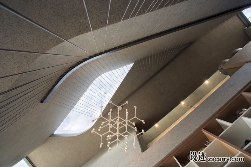 6e93ec74-fc4d-4350-8b7f-c18e2d1b3b1a.jpg 局部参考,天花,天窗,