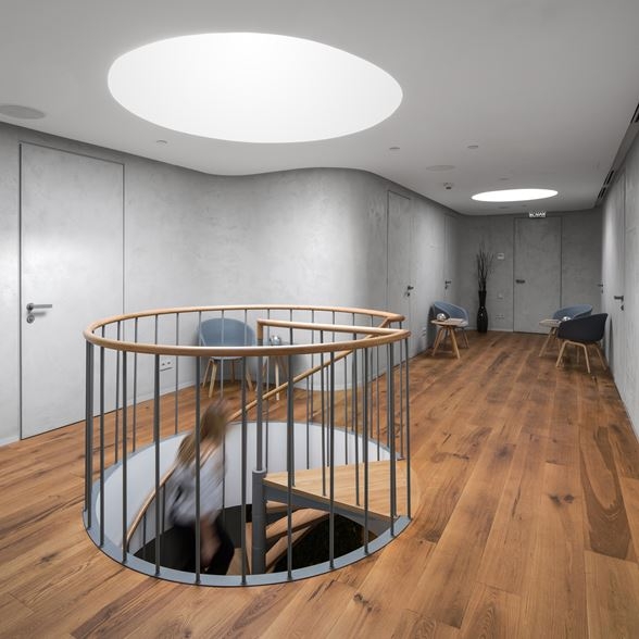 429c28b1-063a-48da-a9b9-155683128a5d.jpg 局部参考,天花,天窗,