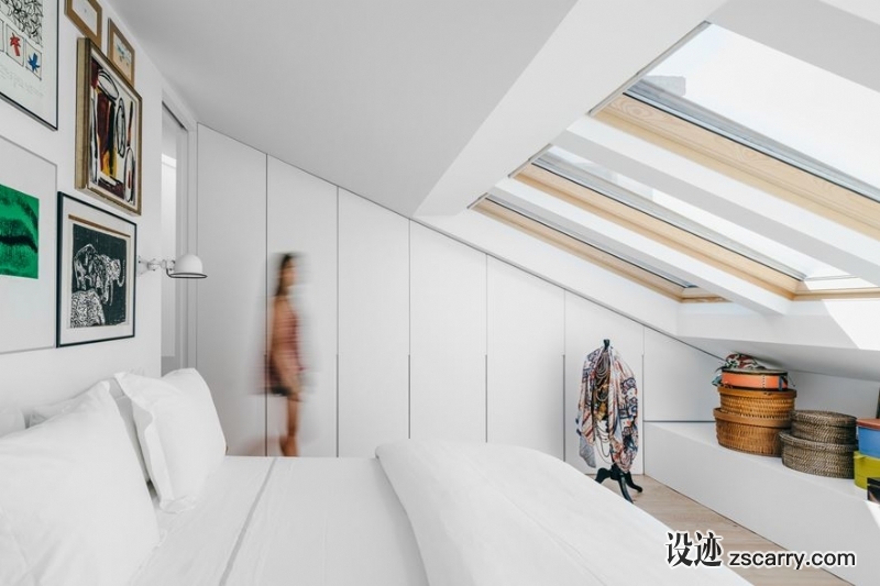 732d962b-4321-4f03-a739-edb85c279032.jpg 局部参考,天花,天窗,