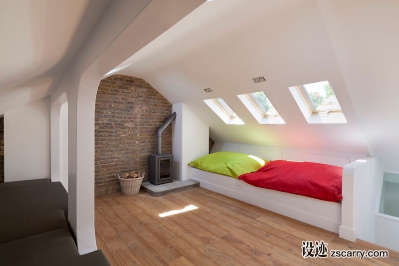 814c03b5-0e2a-4a8b-acdb-c48e4ac25578.jpg 局部参考,天花,天窗,