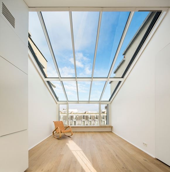 568212c4-75ce-48e3-8648-f6051e6653ad.jpg 局部参考,天花,天窗,