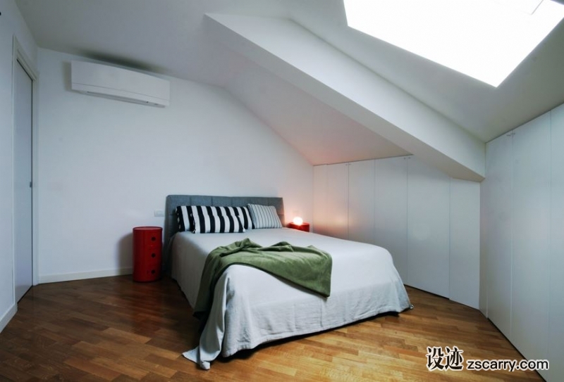 5093539a-70f6-46e6-8422-a351234f64fc.jpg 局部参考,天花,天窗,