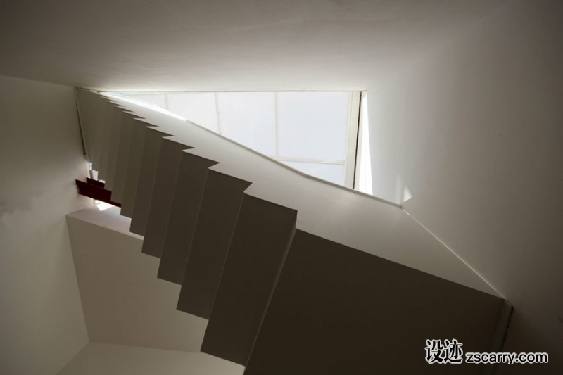 b72d3e817caa483e8ea82e6954db4dc0.jpg 局部参考,天花,天窗,