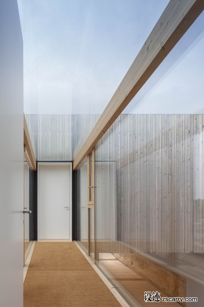 BOSC_DEN_PEP_FERRER_29.jpg 局部参考,天花,天窗,