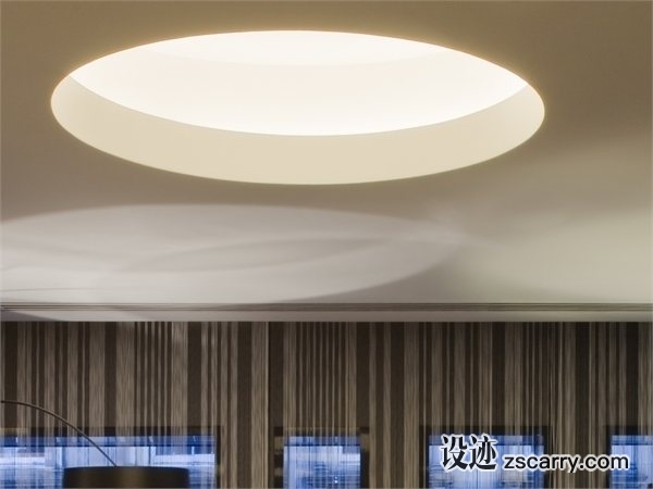 p44844i295501t13_ef70909a-9d03-4ae9-bf3b-9e0eb21aa364.jpg 局部参考,天花,天窗,