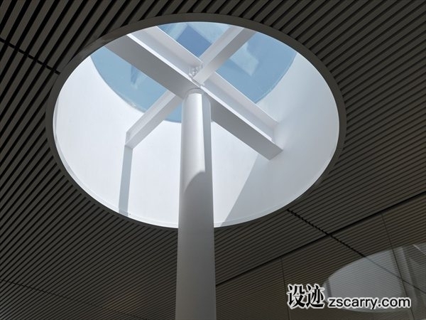 p50554i342608t13_acb12379-0579-4dda-9162-4b8f678ed490.jpg 局部参考,天花,天窗,