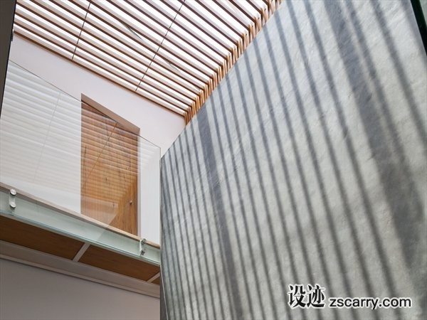 p62805i447677t13_d24f776b-0c00-45ca-9325-b077accb11f0.jpg 局部参考,天花,天窗,