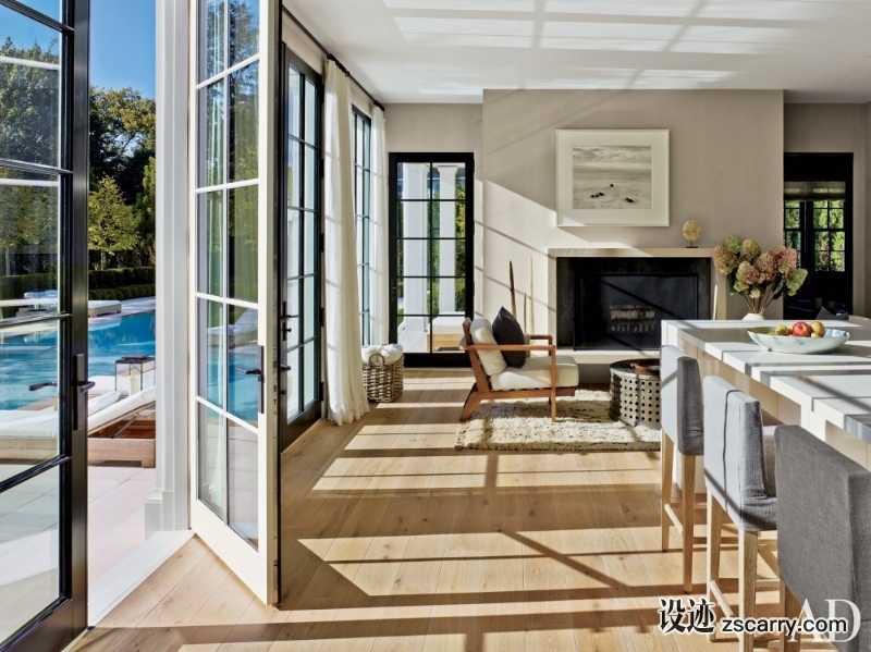 contemporary-kitchen-sawyer-berson-southampton-ny-201407.jpg_1000-watermarked.jpg 软装参考,客厅搭配,现代气氛,