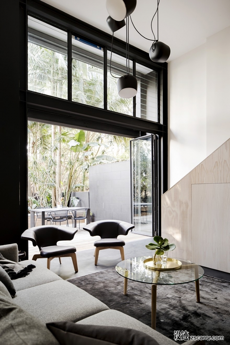 Elysium-House-Combines-Original-Heritage-with-Contemporary-Detailing-3.jpg 软装参考,客厅搭配,现代气氛,