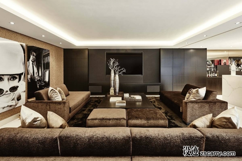 erickuster-lakeside-villa-home-theater.jpg 软装参考,客厅搭配,现代气氛,