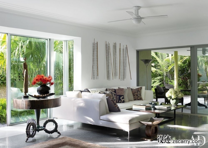 exotic-living-room-malcolm-james-kutner-inc-key-west-florida-201301-2_1000-watermarked.jpg 软装参考,客厅搭配,现代气氛,
