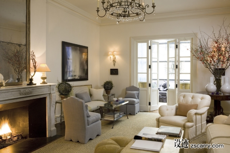 13-In+a+master+stroke+of+planning,+a+shimmering,+whitewashed+living+room+gives+way+to+a+densely+saturated+sunroom.+.jpg 软装参考,客厅搭配,简欧气氛,