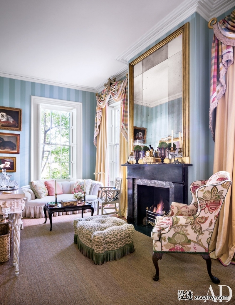 traditional-living-room-mario-buatta-charleston-south-carolina-201410-2.jpg_1000-watermarked.jpg 软装参考,客厅搭配,传统气氛,