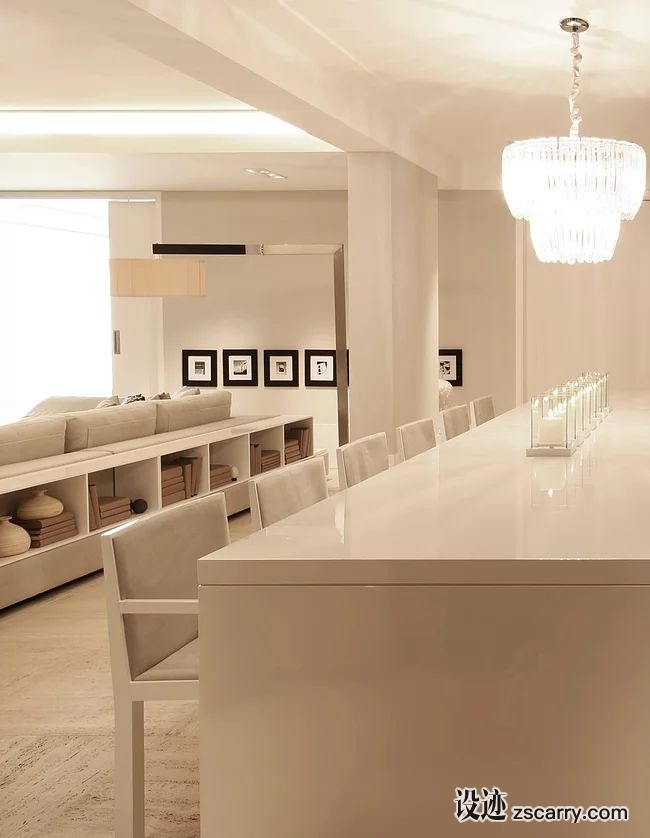 39a7b7_b18ae17649504e88ad30f6eaa1bcffc6-mv2_d_1949_2923_s_2_result.jpg 软装参考,餐厅搭配,现代气氛,