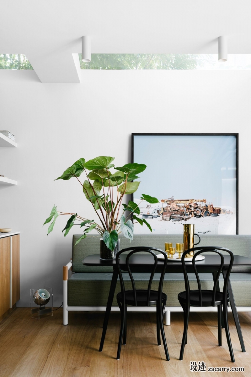 f2_park_street_residence_by_fiona_lynch_photo_brooke_holm_styling_marsha_golemac_yatzer.jpg 软装参考,餐厅搭配,现代气氛,