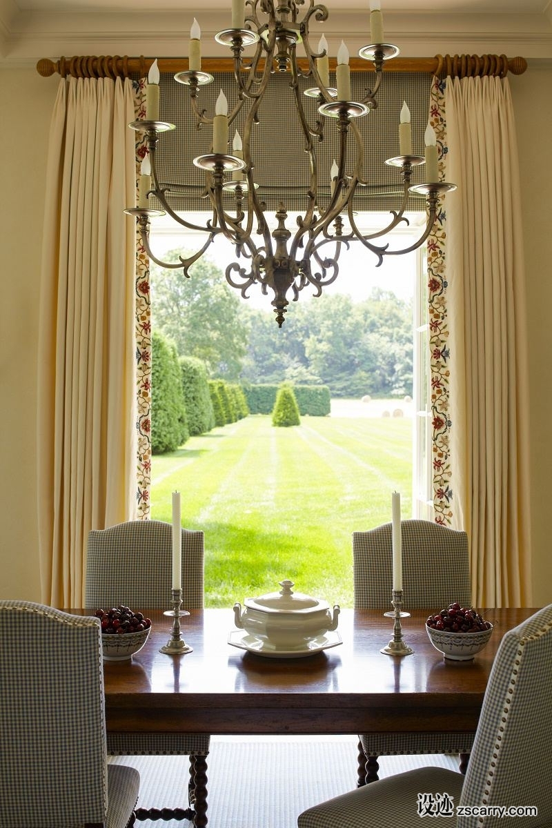 georgian-traditional-breakfast-room.jpg 软装参考,餐厅搭配,乡村气氛,