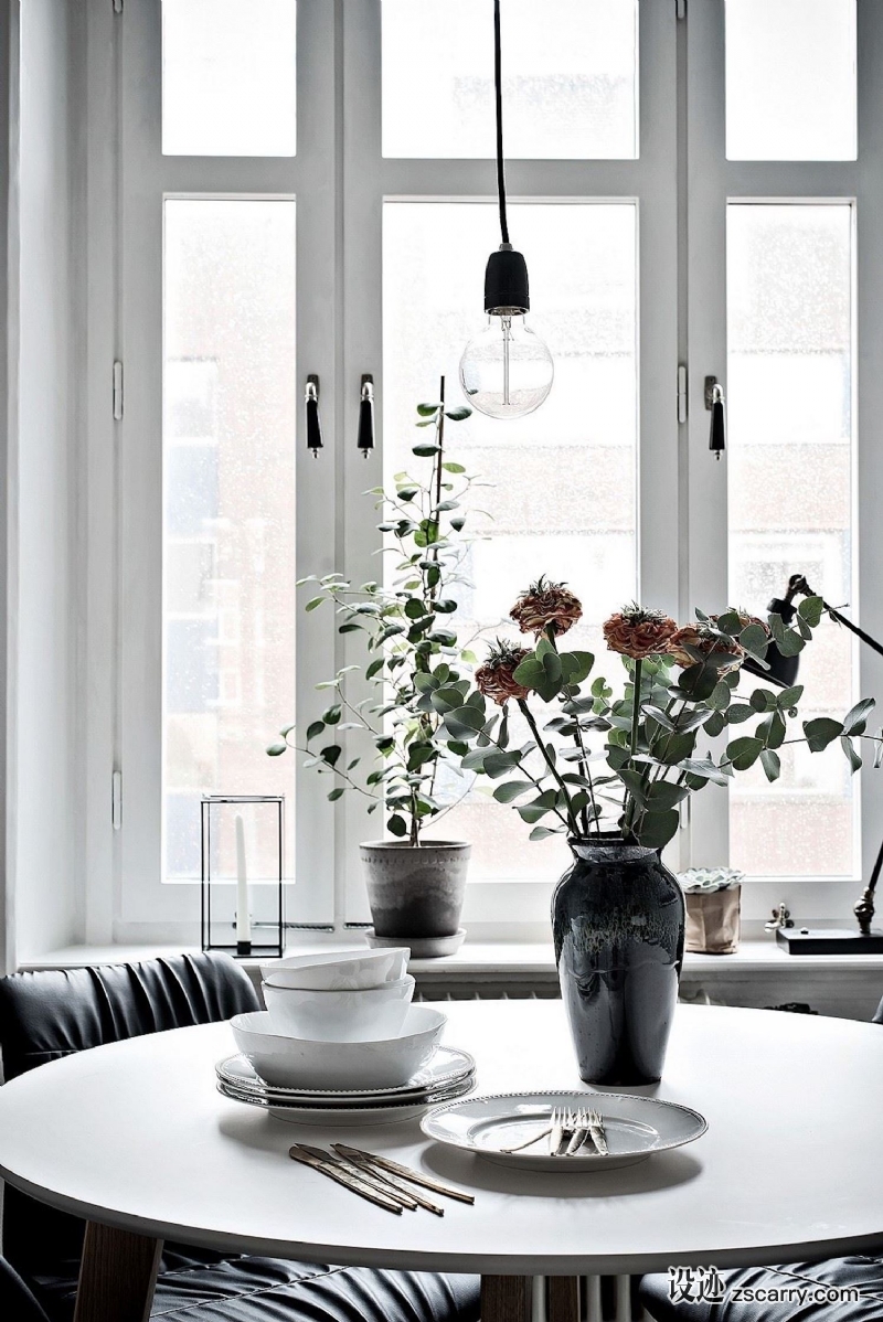 est_living_open_house_stockholm_apartment_17.jpg 软装参考,餐厅搭配,餐桌布置,
