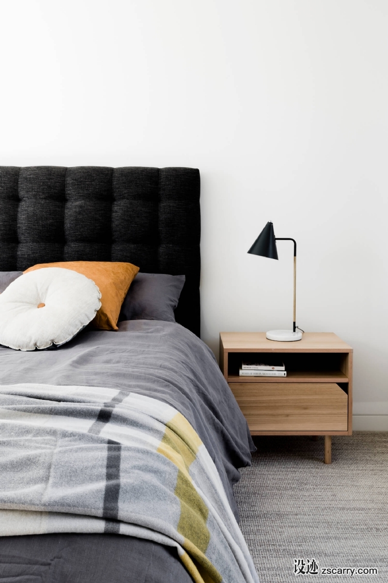 est-living-interiors-figr-architecture-courtyard-house-6.jpg 软装参考,卧室搭配,现代气氛,