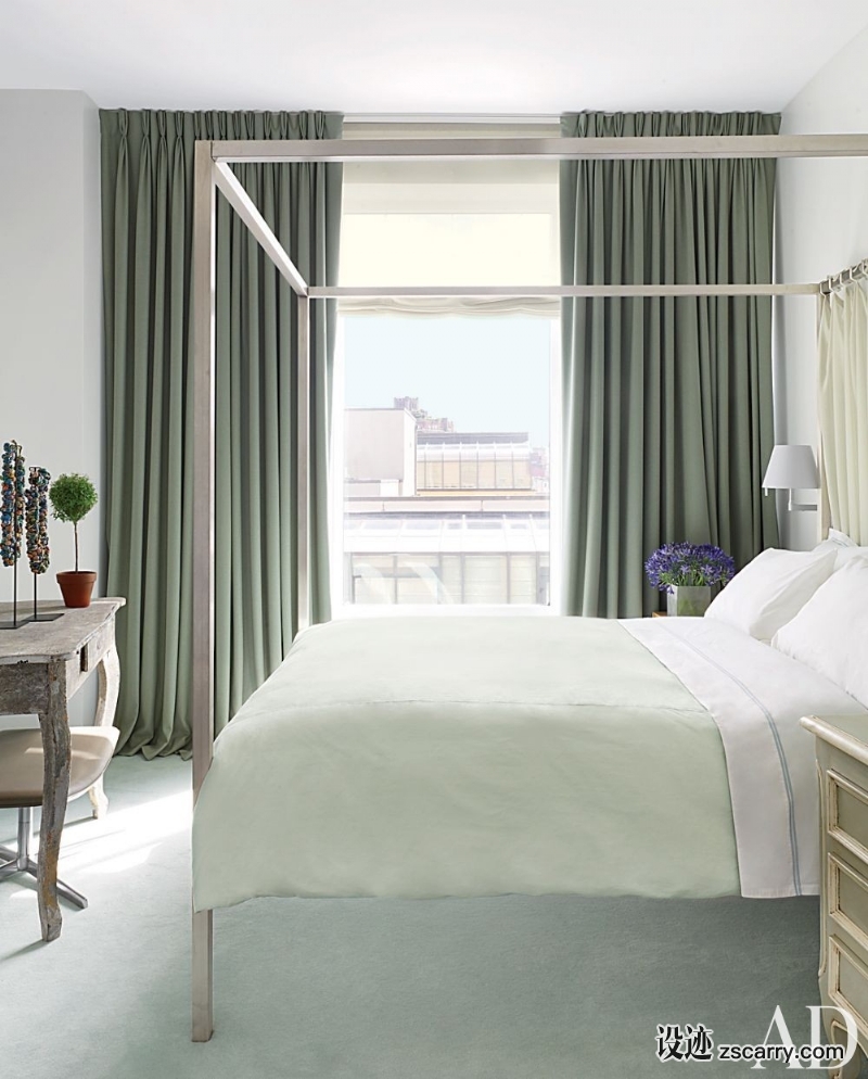 modern-bedroom-vicente-wolf-associates-inc-new-york-new-york-201207_1000-watermarked.jpg 软装参考,卧室搭配,简欧气氛,