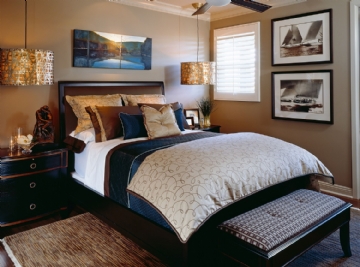 传统气氛 classic-sophisticated-home-bedroom1-robeson-design-1.jpg