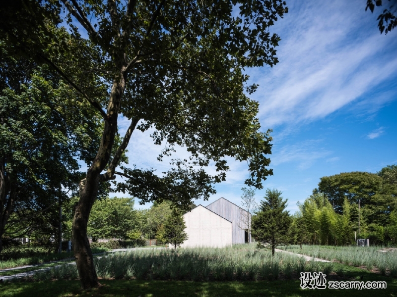 01_Front_View_Meeting_House_MB_Arch_photo_Matthew_Carbone.jpg 建筑参考,住宅建筑,独栋别墅,