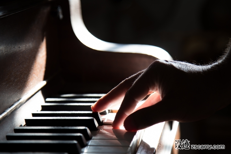 hand-music-keyboard-technology-concert-finger-720166-pxhere.com.jpg 方案配图,客户爱好,音乐,