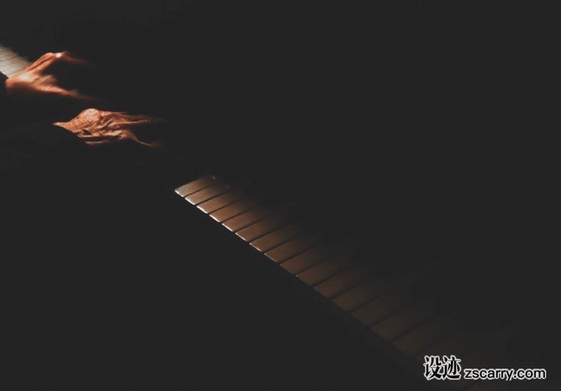 hand-music-light-dark-line-piano-24201-pxhere.com.jpg 方案配图,客户爱好,音乐,