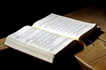 音乐 writing-book-music-religion-church-christian-1091891-pxhere.com.jpg