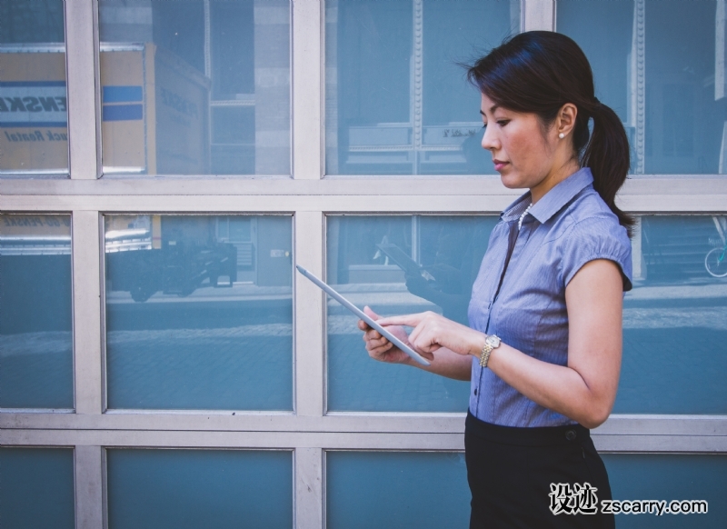 computer-mobile-working-person-woman-technology-window-female-asian-tablet-communication-fashion-blue-professional-business-device-interior-design-adult-success-business-woman-window-covering-718753.jpg 方案配图,空间氛围,商务,