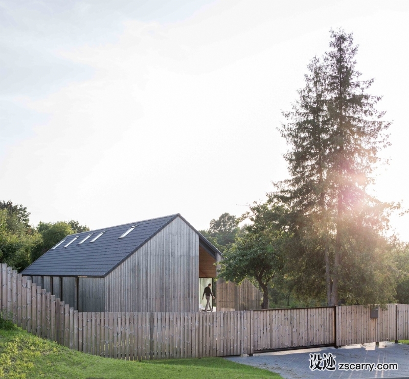 DO_ARCHITECTS_03_FAMILY_HOUSE_IN_PAVILNYS.jpg 建筑参考,住宅建筑,独栋别墅,