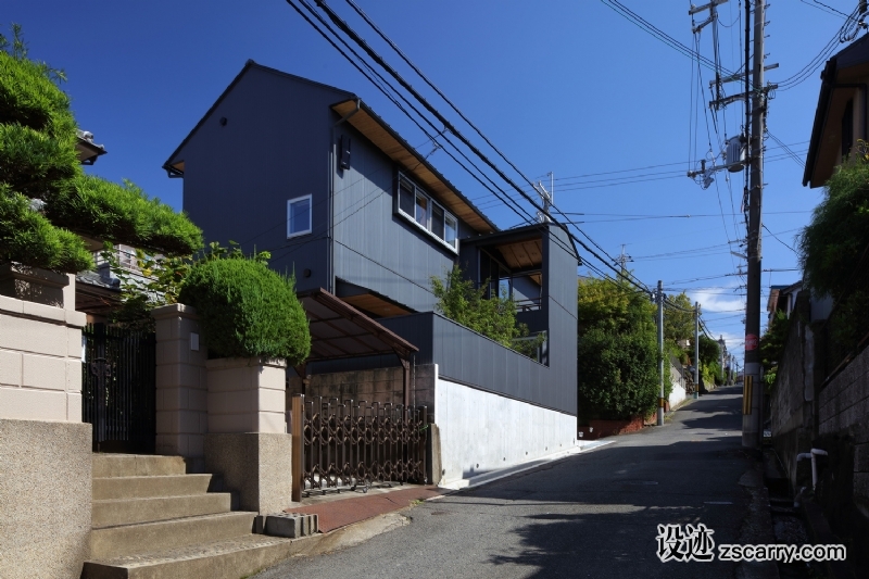 house_h_in_korien_02_view_from_road_on_south.jpg 建筑参考,住宅建筑,独栋别墅,