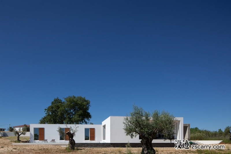 HOUSE_IN_SANTAREM_JOSE_CAMPOS_003.jpg 建筑参考,住宅建筑,独栋别墅,