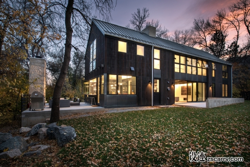 Surround_Architecture_-_Chickadee_-_Exterior_Rear_-_JW.jpg 建筑参考,住宅建筑,独栋别墅,