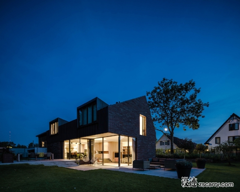 VI35.jpg 建筑参考,住宅建筑,独栋别墅,