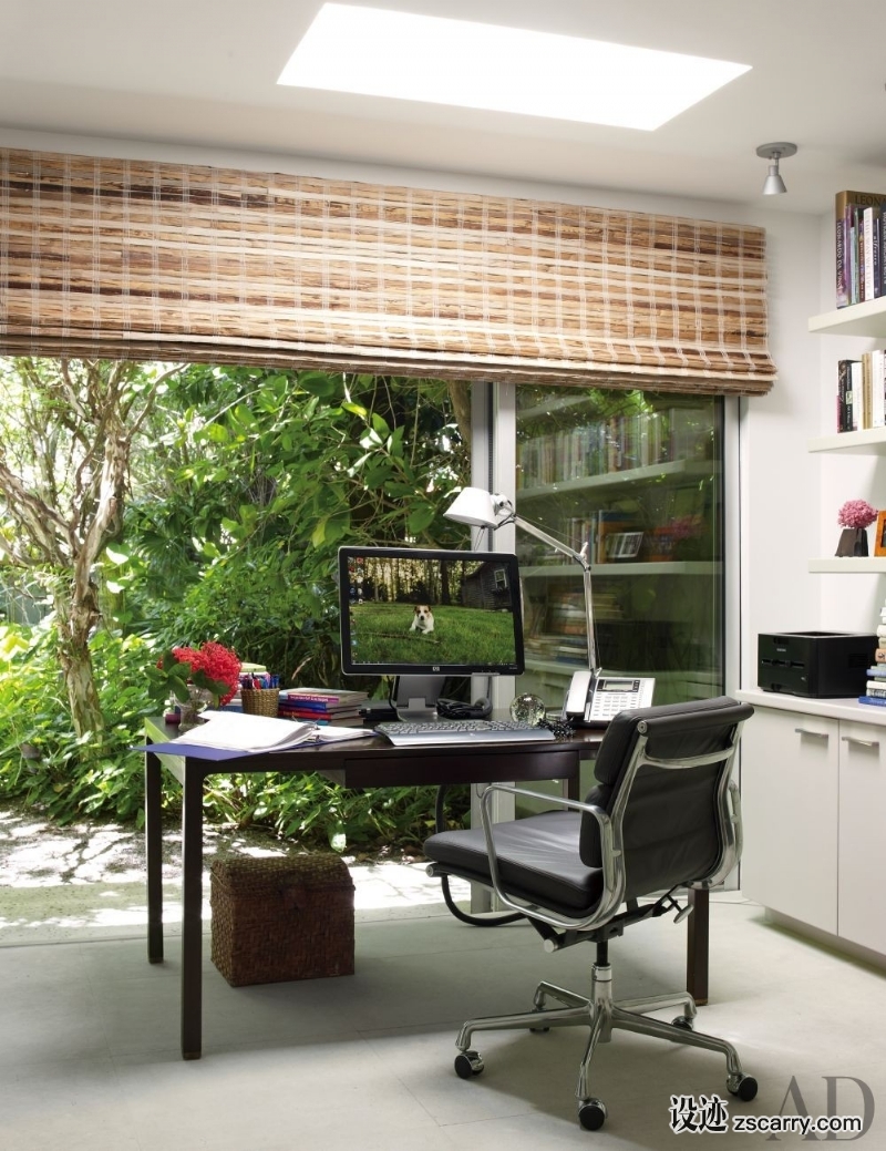 exotic-office-library-malcolm-james-kutner-inc-key-west-florida-201301_1000-watermarked.jpg 软装参考,书房搭配,简欧气氛,