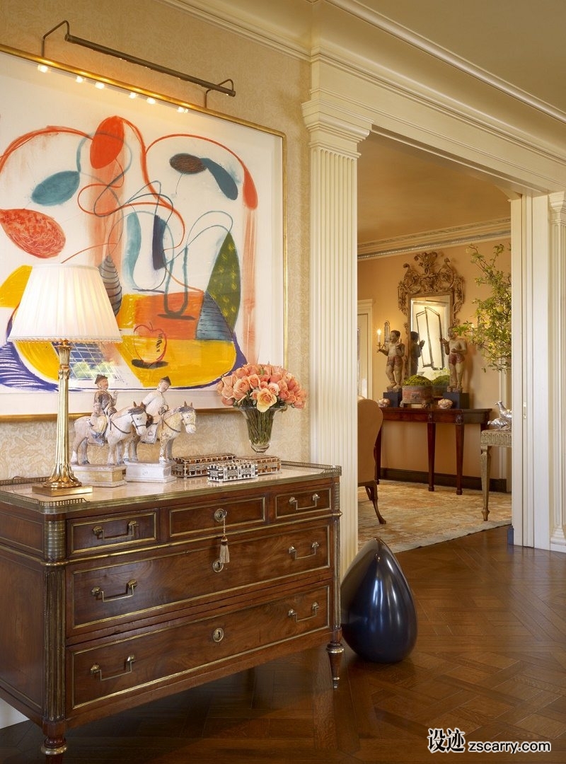 contemporary-classical-french-commode.jpg 软装参考,局部搭配,靠墙,