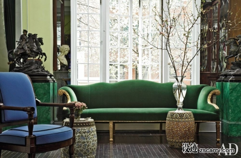 traditional-living-room-jean-paul-beaujard-new-york-new-york-201109-3_1000-watermarked.jpg 软装参考,局部搭配,靠窗,沙发,