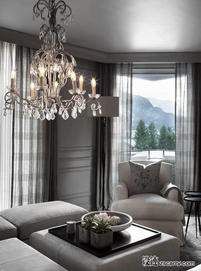 Yates_Kelly-Hoppen_Chalet-in-Switzerland-15.jpg 软装参考,局部搭配,靠窗,