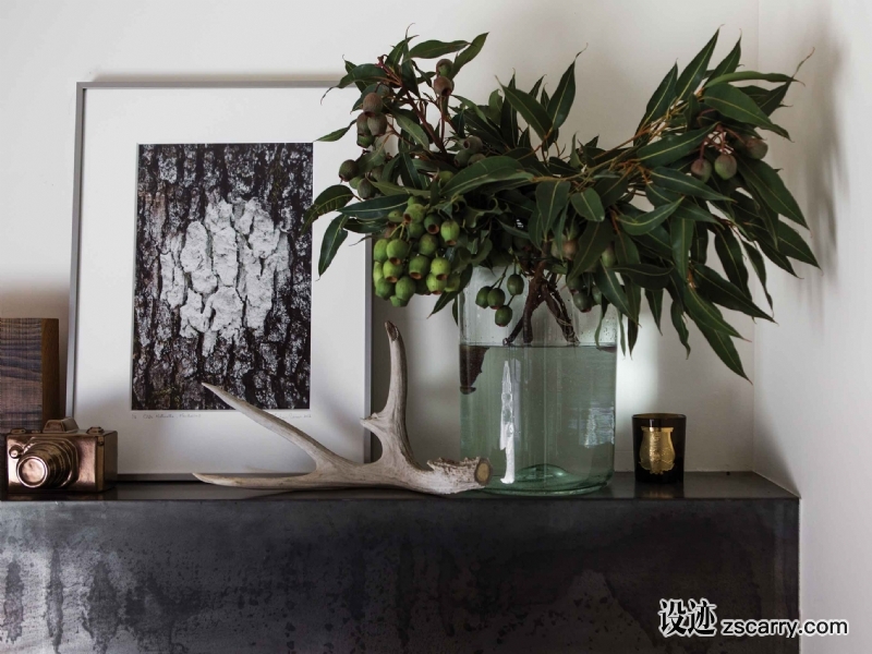 04-NICOLEHOLLIS-CARMEL-VALLEY-RANCH-CARMEL-MANTEL-T.jpg 软装参考,饰品陈列,长桌摆设,