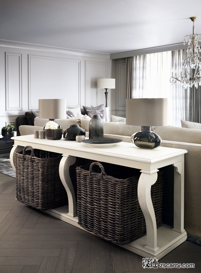 Mel-Yates_Kelly-Hoppen_Chalet-in-Switzerland-14.jpg 软装参考,饰品陈列,长桌摆设,