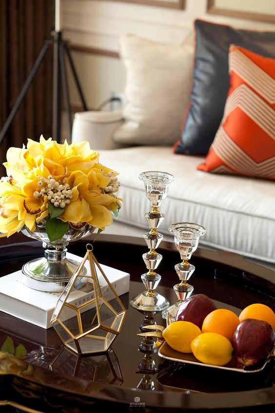 0d77f2f5b343462d536011712f754f86.jpg 软装参考,饰品陈列,茶几摆设,