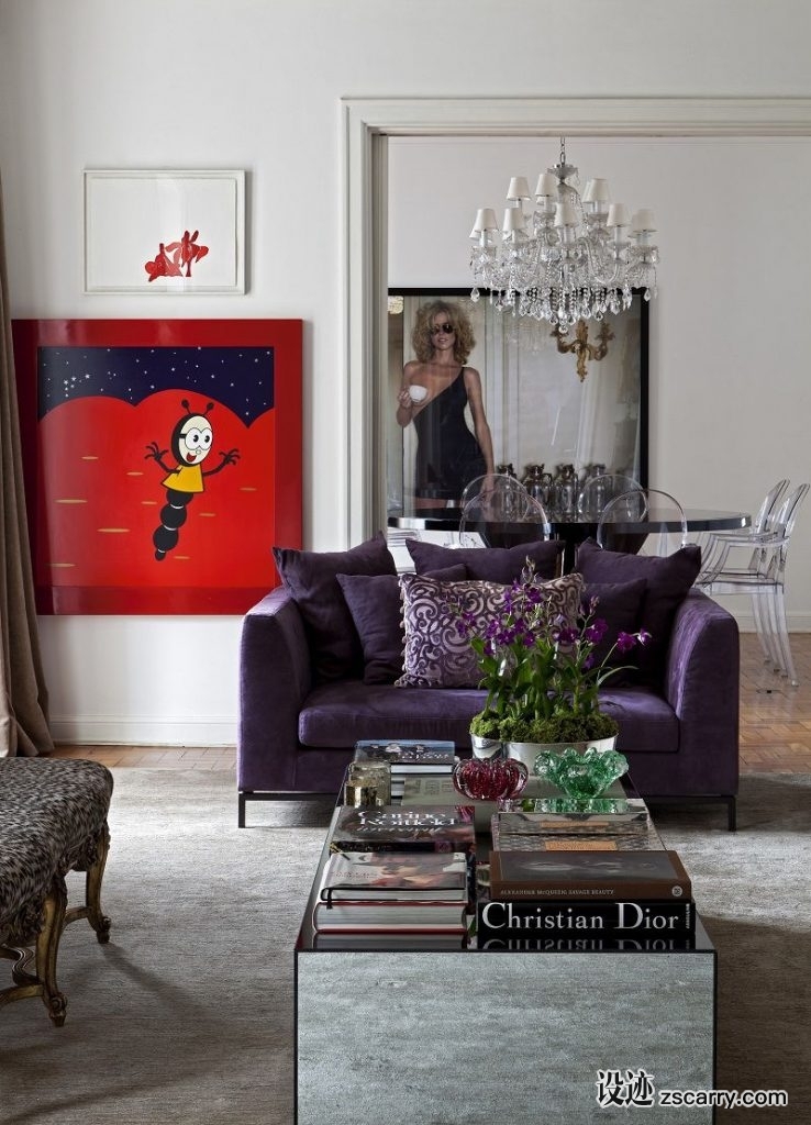 diego-revollo-stylist-apartment-purple-chair-21-738x1024.jpg 软装参考,饰品陈列,茶几摆设,