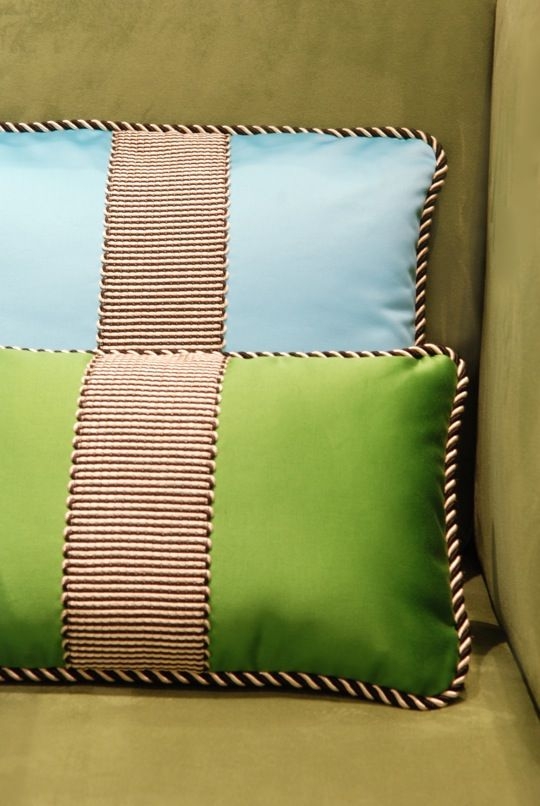 563e8a9d6bfaed51443fb068cf86d40c.jpg 软装参考,饰品陈列,靠枕陈列,