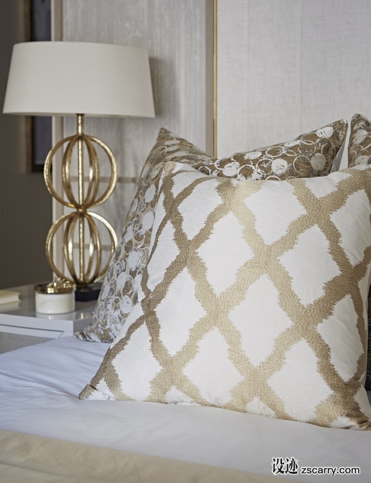 TAYLOR-HOWES_OKG_5BAPT_29.jpg 软装参考,饰品陈列,靠枕陈列,