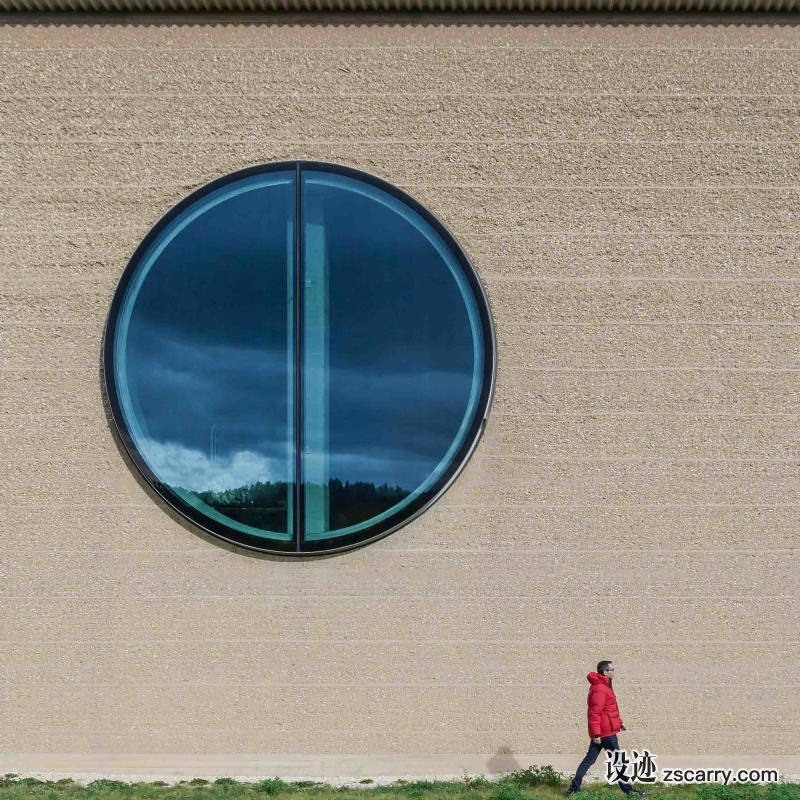 Ricola_Kra_uterzentrum_Laufen_-_Herzog_de_Meuron_-_lerichti.jpg 建筑参考,局部元素,外墙,